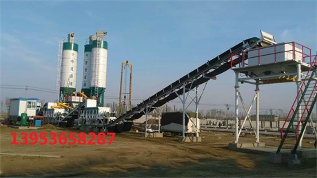 800噸水穩(wěn)雙攪拌機拌合設備價格